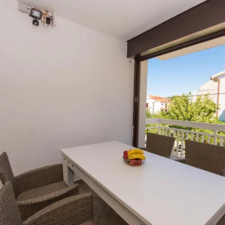 Pero Appartement Trogir