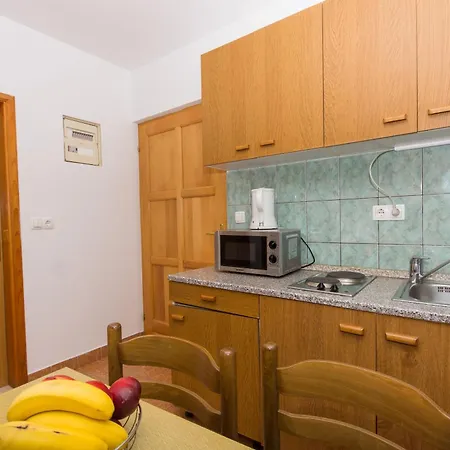 Pero Apartment Trogir