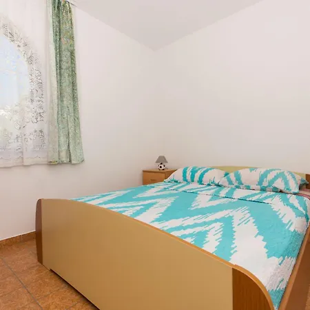 Apartment Pero Trogir